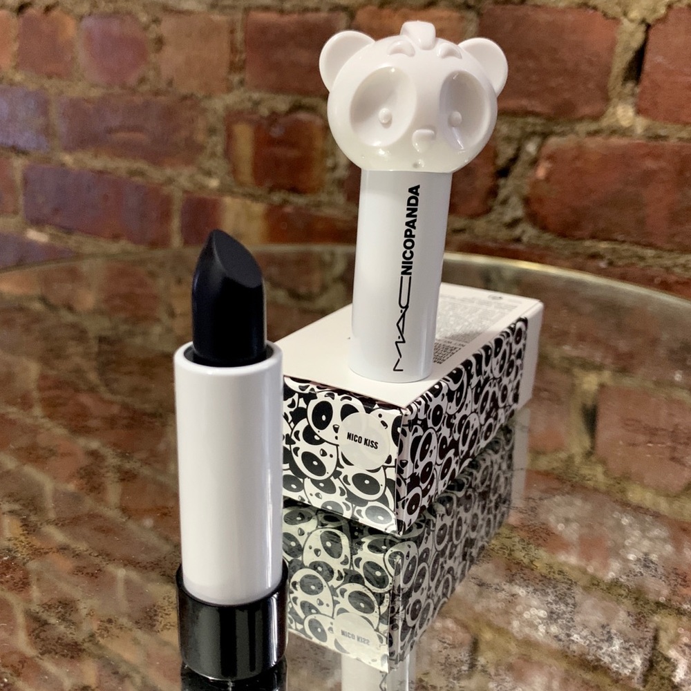 MAC Nicopanda lipstick in Nico Kiss new w/OG box